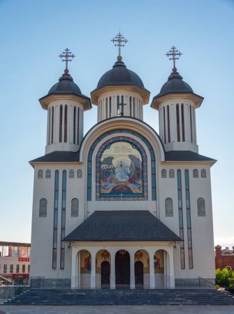 Téléchargez les photos : La résurrection du Christ Cathédrale épiscopale de Drobeta-Turnu Severin en Roumanie - en image libre de droit
