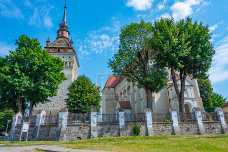 Foto de Iglesia Fortificada San Esteban de Saschiz en Rumania - Imagen libre de derechos