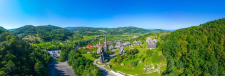 Journée d'été au monastère Barsana en Roumanie