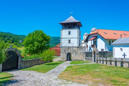 Monastère Mileseva en Serbie pendant une journée ensoleillée