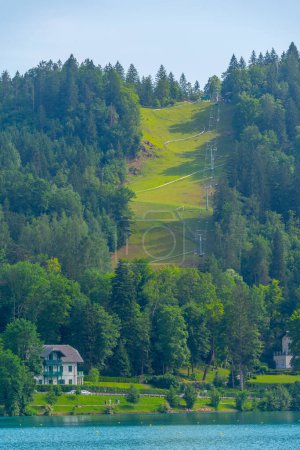 Straza Hügel am Bleder See in Slowenien