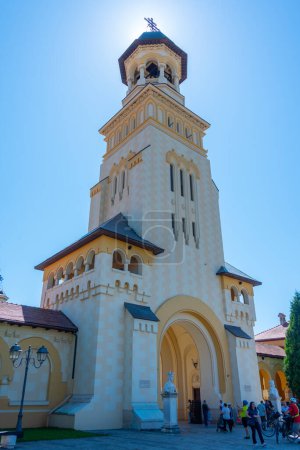 Foto de Alba Iulia, Rumania, 13 de agosto de 2023: Catedral de la Reunificación de Alba Iulia en Rumania - Imagen libre de derechos