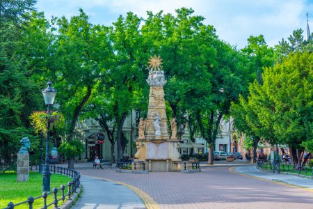 Foto de Subotica, Serbia, 24 de julio de 2023: Monumento a la Santísima Trinidad en Subotica, Serbia - Imagen libre de derechos