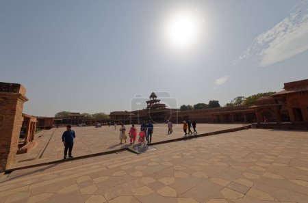 Téléchargez les photos : Restes historiques de Panch Mahal à Fatehpur Sikri, Uttar Pradesh Inde. - en image libre de droit