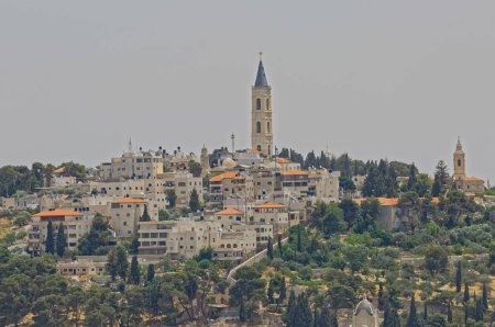 Téléchargez les photos : Vue paysage depuis les remparts de Jérusalem. - en image libre de droit