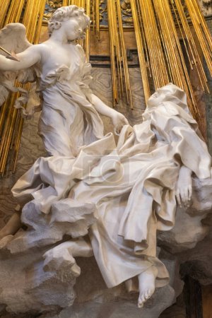 Foto de Escultura de éxtasis de Santa Teresa. Estilo barroco. Bernini. Roma, Italia - Imagen libre de derechos