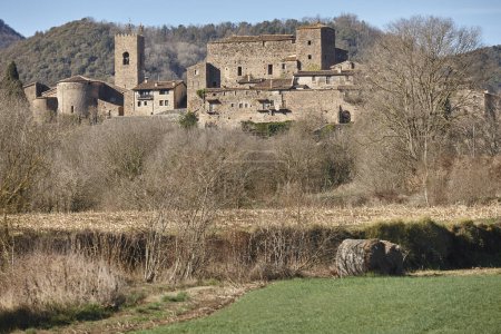 Historisches mittelalterliches Dorf Santa Pau. Girona, Katalonien, Spanien