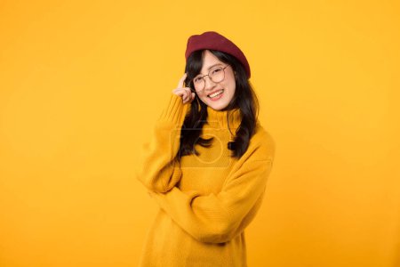 Foto de Retrato hermosa joven asiática mujer 30s emprendedor feliz sonrisa - Imagen libre de derechos