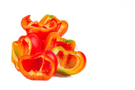 Foto de Paprika. Red pepper. Isolated on white background. Sweet red pepper. With clipped path. Full depth of field - Imagen libre de derechos