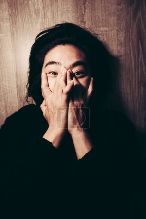 Téléchargez les photos : Chinois asiatique dame portrait artistique photographie. - en image libre de droit