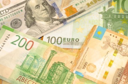Téléchargez les photos : Set of money Kazakhstan tenge, euro, US dollar, Russian ruble - en image libre de droit