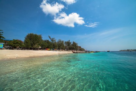 Téléchargez les photos : Belle mer et côtes de Gili Trawangan, Lombok, Indonésie. - en image libre de droit