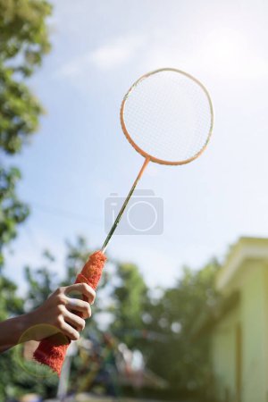 Asian badminton players prepare to receive