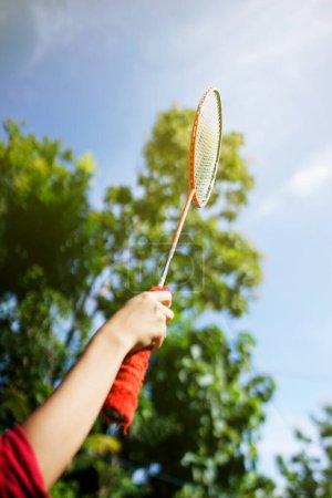 Asiatische Badmintonspieler sind bereit zu spielen