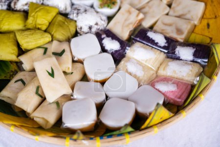 jajanan pasar, traditionelle Snacks, indonesisches Essen