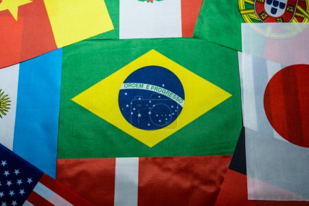 Téléchargez les photos : Drapeau du Brésil des pays participants au tournoi de championnat international - en image libre de droit