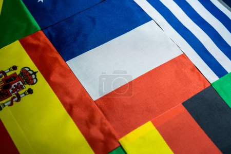 Téléchargez les photos : Drapeau de la France des pays participants au championnat international - en image libre de droit