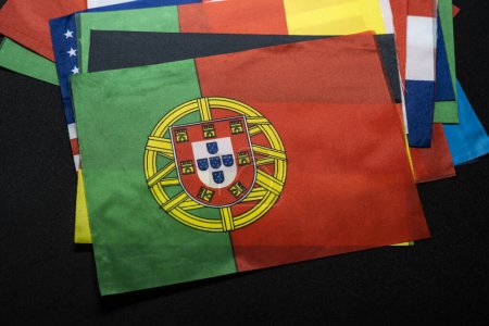 Téléchargez les photos : Portugal drapeau des pays participants au tournoi de championnat international - en image libre de droit