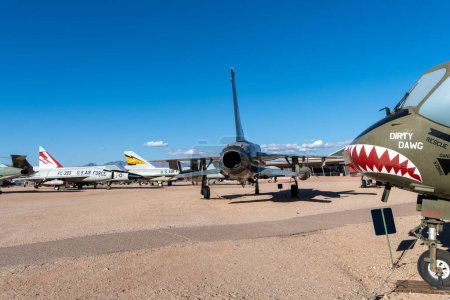 Téléchargez les photos : Tucson (Arizona) - 21 décembre 2023 : Divers aéronefs exposés au Pima Air and Space Museum - en image libre de droit