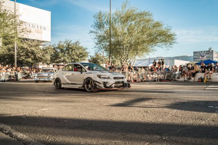 Foto de Las Vegas - Estados Unidos - 3 de noviembre de 2023: Subaru WRX durante el SEMA Show Cruise. - Imagen libre de derechos