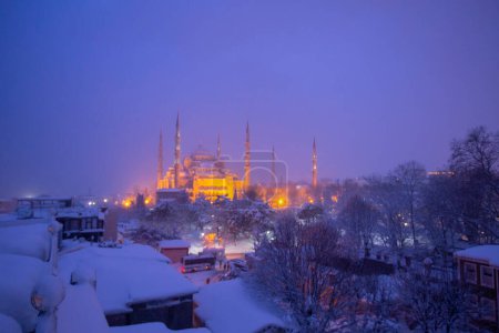 Photo for The blue mosque (Sultanahmet mosque) in winter day with snow in Istanbul,Turkey. - Royalty Free Image