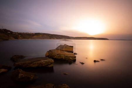 Téléchargez les photos : Lake Van, Turkey's largest lake, long exposure photos. - en image libre de droit