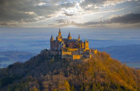 From the mountain called Zeller Horn (929 meters) you can enjoy the best view of Hohenzollern Castle.