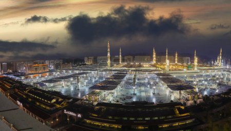  The Prophet's Mosque (Al-Masjid an-Nabawi). In the second (after Mecca) most holy place of Muslims. According to tradition, it was built in 622 by the Prophet