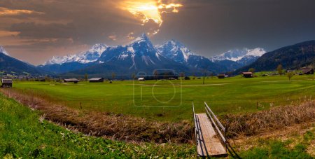 Téléchargez les photos : Meilleures Alpes visibles, frontières de la Suisse et de l'Allemagne - en image libre de droit