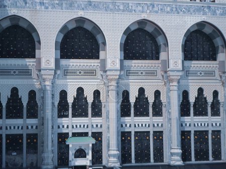 Heilige Kaaba Tor und Mauern, Muslime umrunden