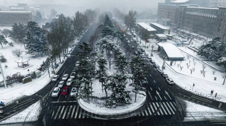 Paisaje urbano de Changchun, China en la nieve