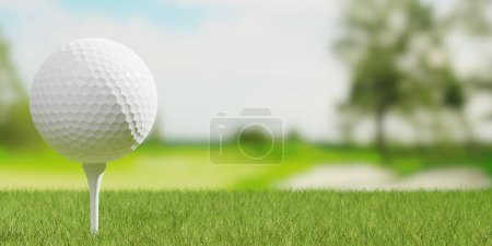 Téléchargez les photos : Balle de golf blanche sur tee-shirt de golf blanc avec fond de parcours de golf fairway avec espace de copie, concept de sport ou d'activité de golf, illustration 3D - en image libre de droit