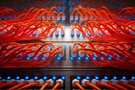 Foto de Innumerables cables naranja en un moderno gabinete de servidores en una granja de renderizado oscuro iluminado por un solo foco. Cables etéreos coloridos organizados. Animación de bucle sin fin, sin fisuras. Vista superior. - Imagen libre de derechos