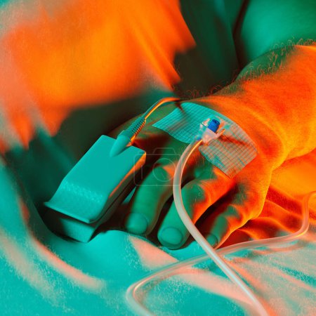 Téléchargez les photos : Cette image détaillée montre l'utilisation d'un oxymètre de pouls accroché au doigt d'un patient, sur un fond multicolore pour un impact visuel, symbolisant la diversité des soins de santé. - en image libre de droit