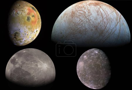 Lunes galiléennes de Jupiter : Io, Europa, Ganymède et Callisto. Les quatre plus grandes lunes de la planète Jupiter. Photographie composite.