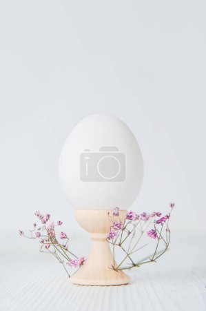Téléchargez les photos : Œufs de Pâques comme concept pour carte de printemps festive. - en image libre de droit