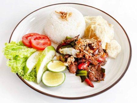 Reis und Rindfleisch Tongseng