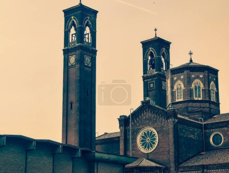 Foto de Catedral medieval de Bassano del Grappa en el norte de Italia en un día soleado - Imagen libre de derechos