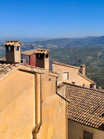 Pueblo de Cazorla en el sur de España en un día soleado