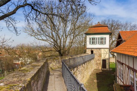 Historischer Weidengasse-Turm an der Stadtmauer von Mühlhausen, Deutschland