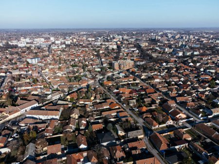 Drone Ansicht von Subotica Innenstadt und Rathaus. Europa, Serbien