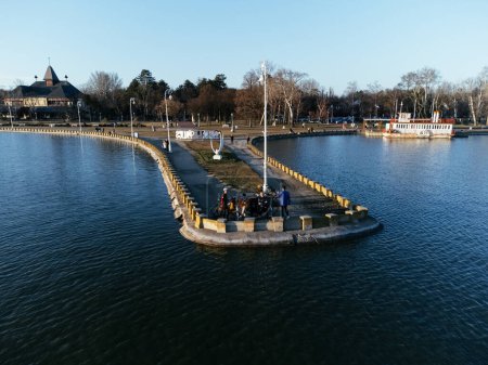 Drohnenbild Landschaft am Palitsch-See, Subotica, Serbien, Europa