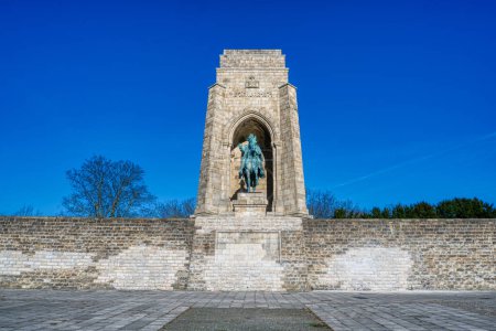 Téléchargez les photos : Historical monument and outlook at Hohensyburgcastle in Dortmund - en image libre de droit