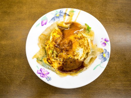 Téléchargez les photos : Nourriture traditionnelle taïwanaise : Oyster omelette. - en image libre de droit
