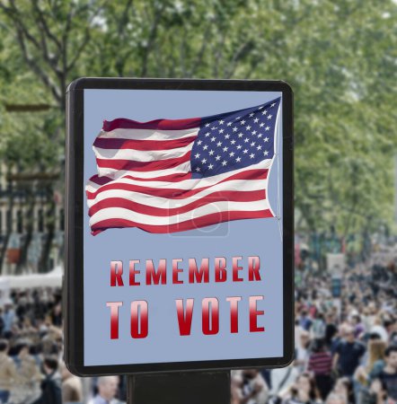 Foto de Cartelera con la inscripción "Recuerda votar", bandera estadounidense en el fondo de la calle - Imagen libre de derechos