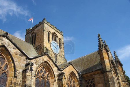 Foto de La histórica iglesia de Santa María en Scarborough construida en el siglo XII y reconstruida a finales del siglo XVII - Imagen libre de derechos