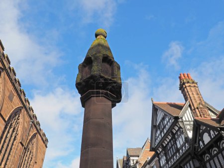 la haute croix médiévale de Chester à la jonction de la rue eastgate et Watergate
