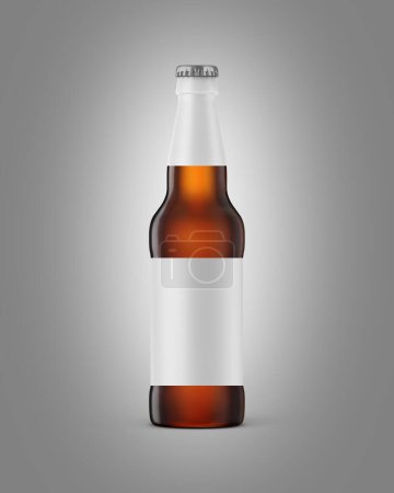Foto de Una imagen de una botella de cerveza con etiqueta aislada sobre un fondo gris - Imagen libre de derechos