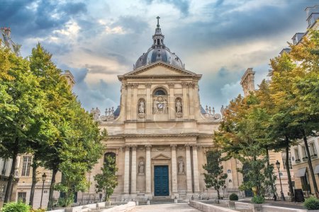 Téléchargez les photos : Paris, l'université de la Sorbonne dans le Quartier latin, beau monument - en image libre de droit