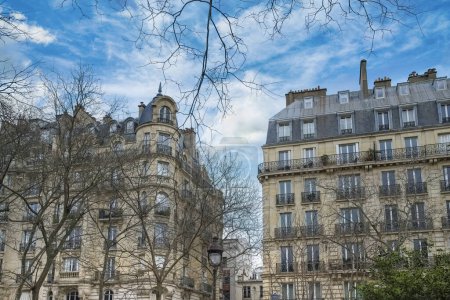 Téléchargez les photos : Paris, beaux bâtiments, boulevard Voltaire dans le 11e arrondissement de la capitale française - en image libre de droit